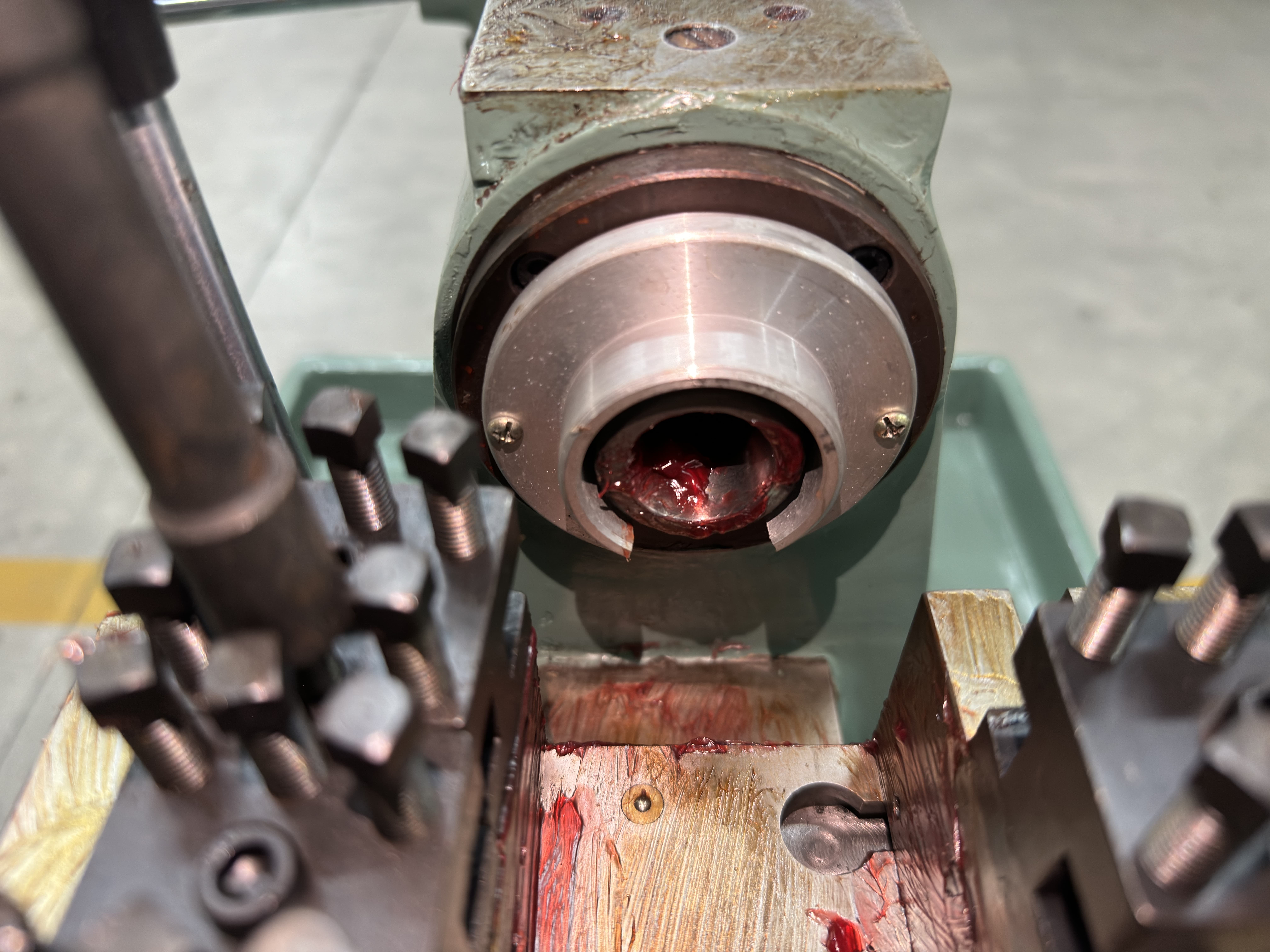 KS-15 Heavy Benchtop Machinery - Ks Tools Workshop recensie en prijs